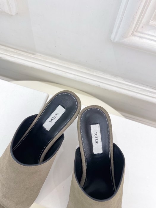 Босоножки фото 7