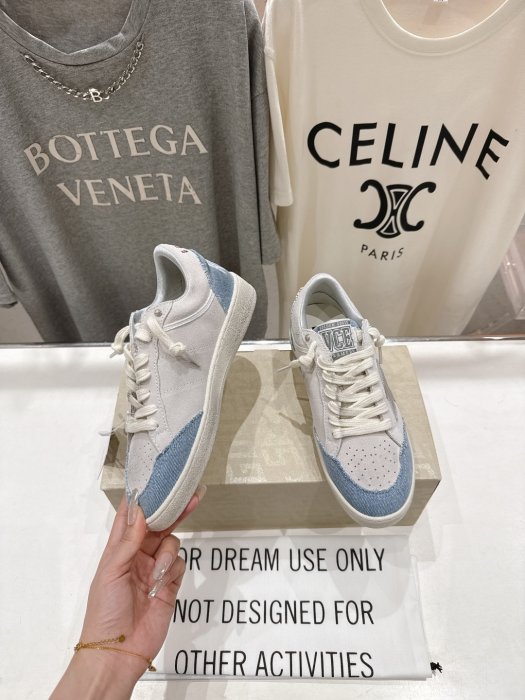 Кроссовки Golden Goose Deluxe Brand фото 3