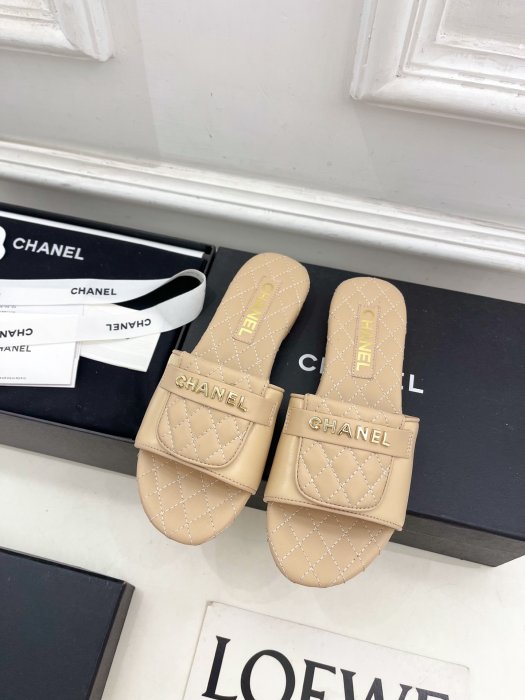 Шлепанцы фото 4