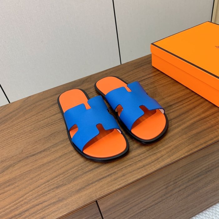 Шлепанцы женские фото 6