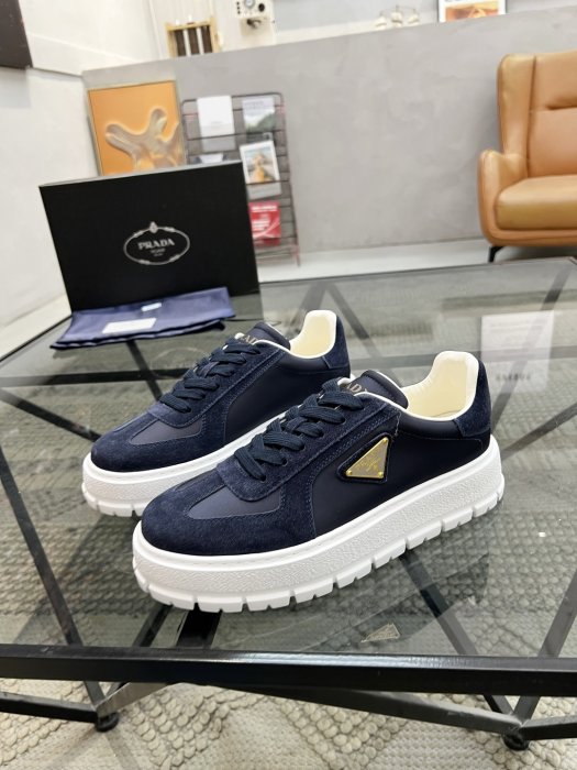 Кроссовки мужские