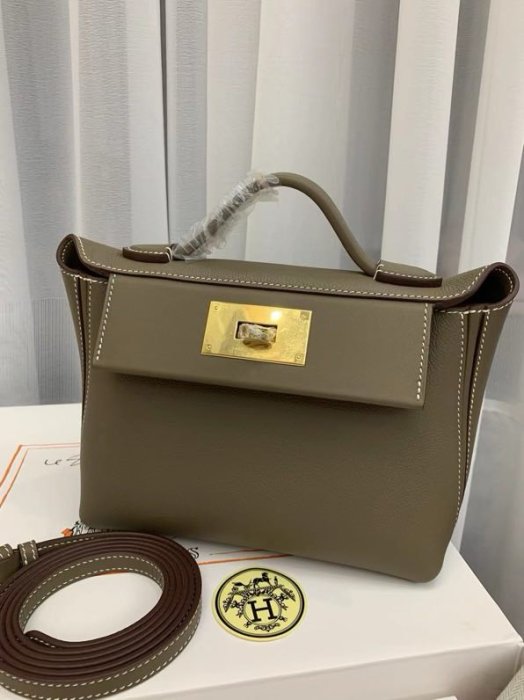 A bag women's Kelly mini 21 cm