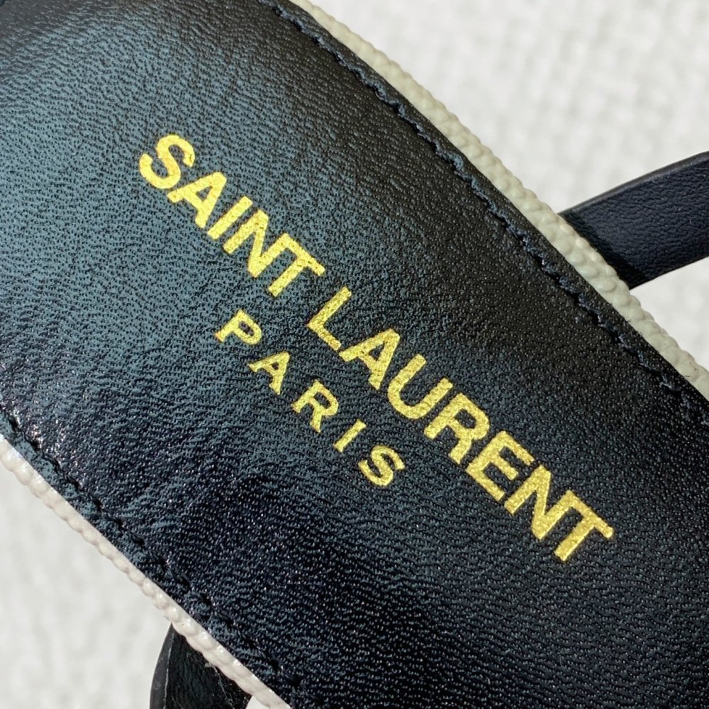 Сандалі жіночі фото 7