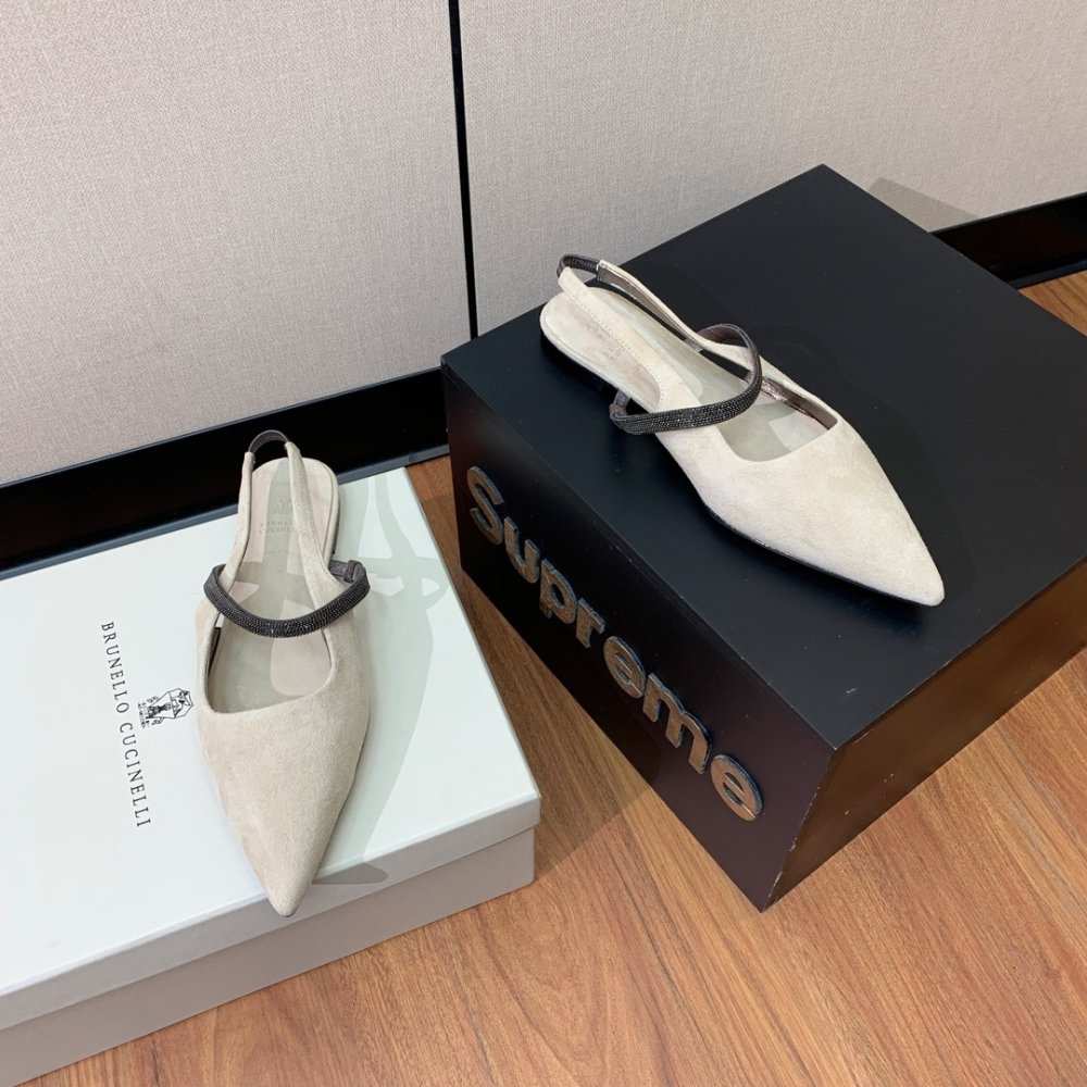 Босоножки фото 2