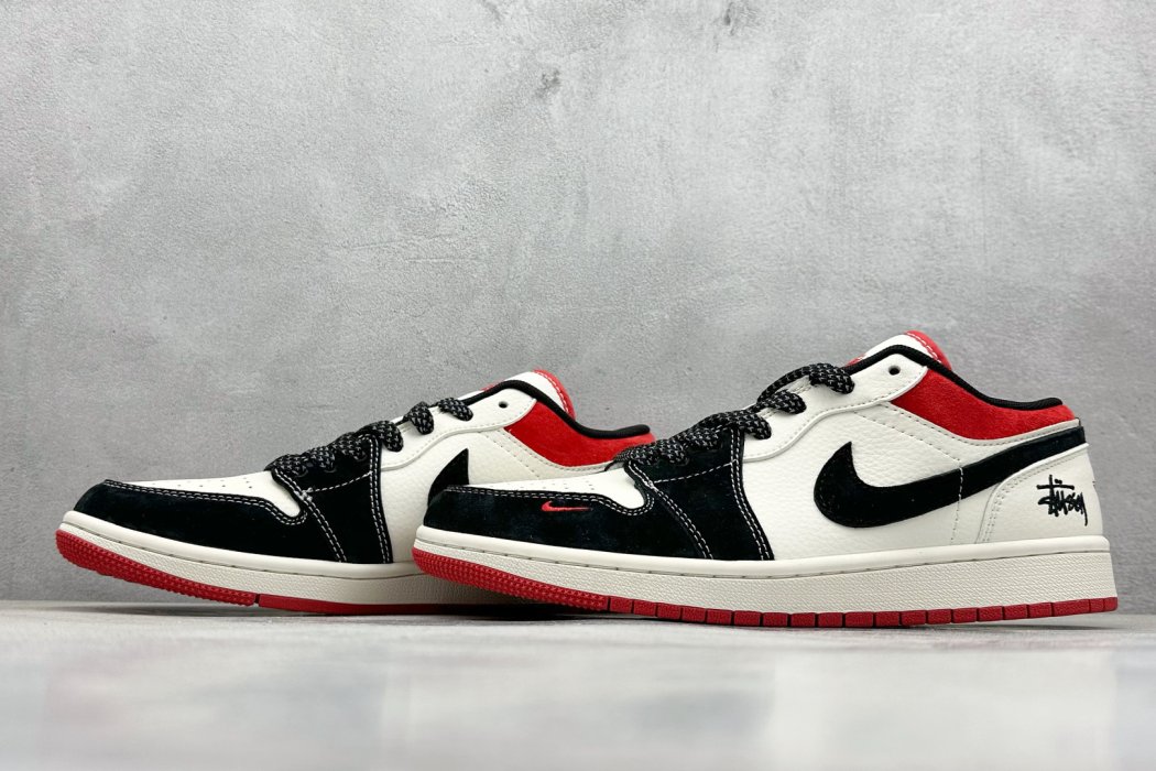 Кроссовки Air Jordan 1 Retro Low x Stussy фото 5