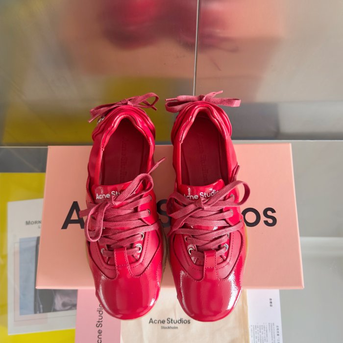 Кроссовки фото 7