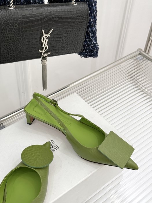 Босоножки фото 5