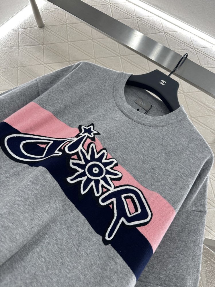 Футболка женская фото 8