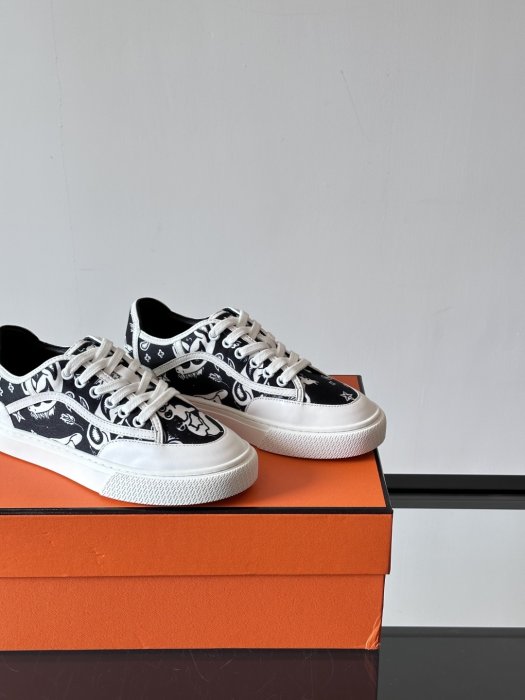 Кроссовки мужские фото 7