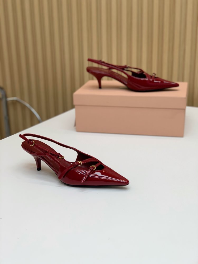 Босоножки фото 6