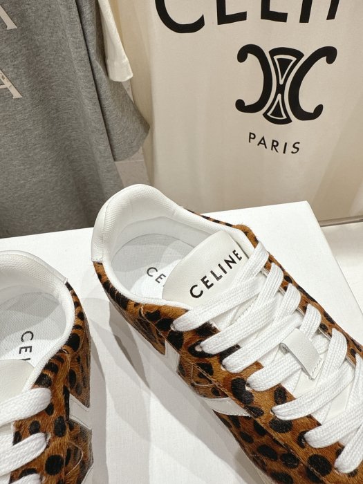 Кроссовки фото 6