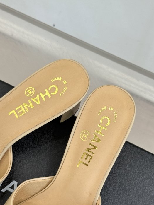 Босоножки фото 8