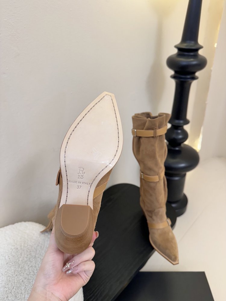 Чоботи жіночі фото 9