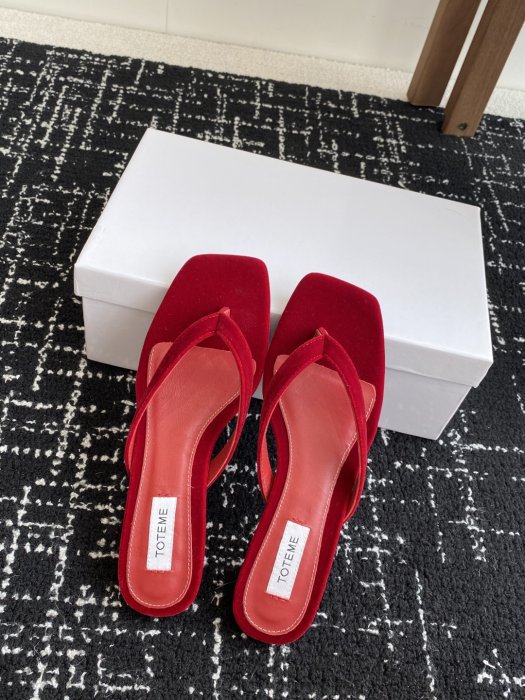 Босоножки фото 4