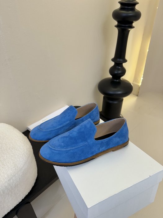 Лоферы женские фото 5