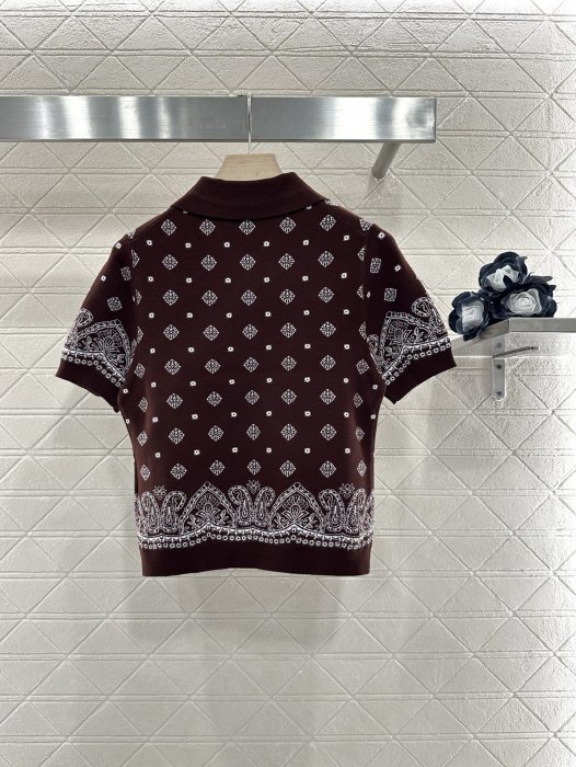 Футболка жіноча фото 2