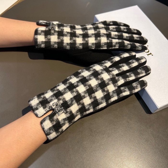 Gloves women's