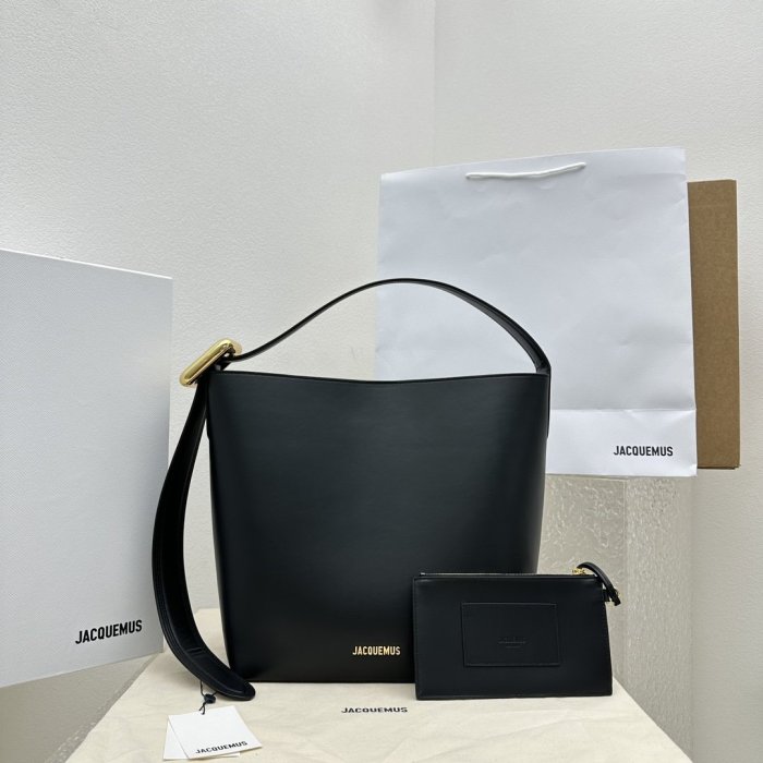 A bag women's Simon Porte Jacquemus 33 cm