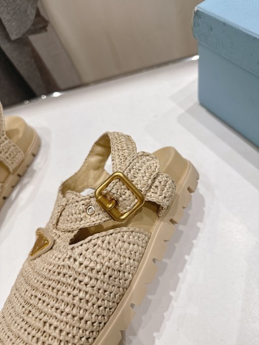 Взуття фото 6