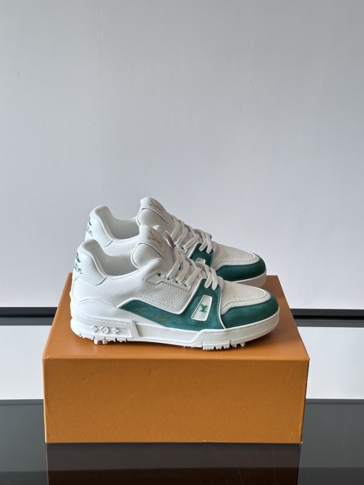 Кроссовки мужские