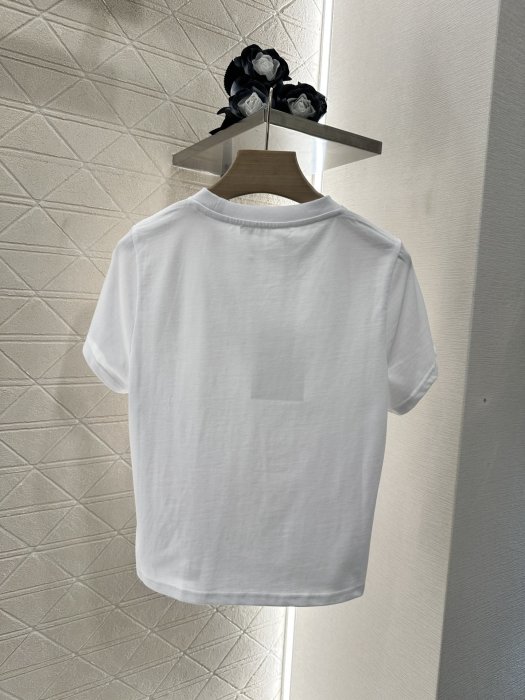 T-shirt women's фото 2