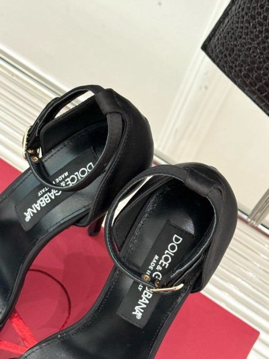 Босоноэки на высоком каблуке фото 9