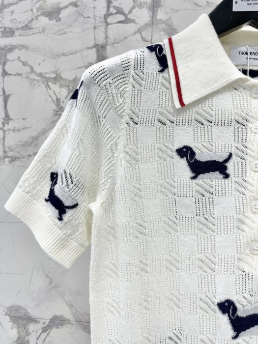 Футболка жіноча фото 5