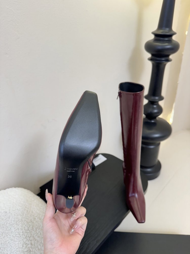 Сапоги женские фото 9