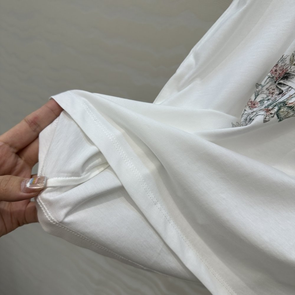 Футболка жіноча фото 7