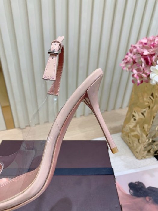 Босоножки на шпильке фото 7