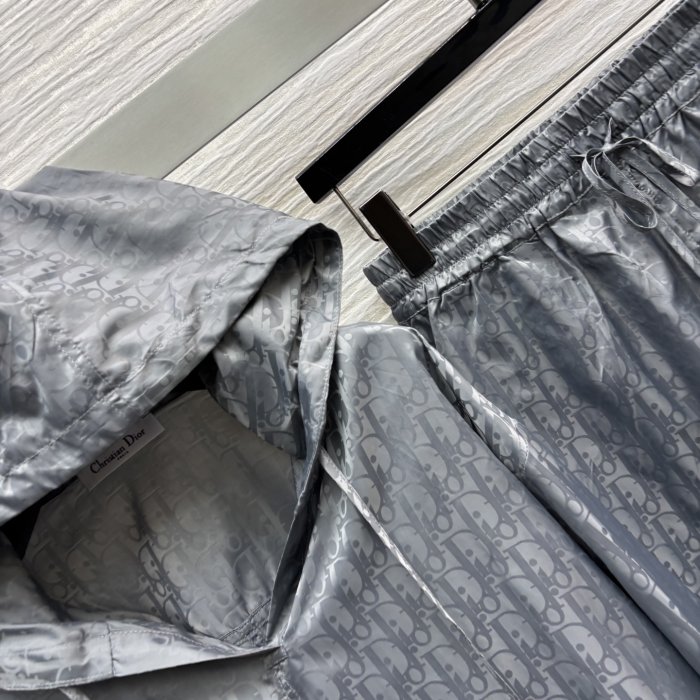 Костюм жіночий фото 2