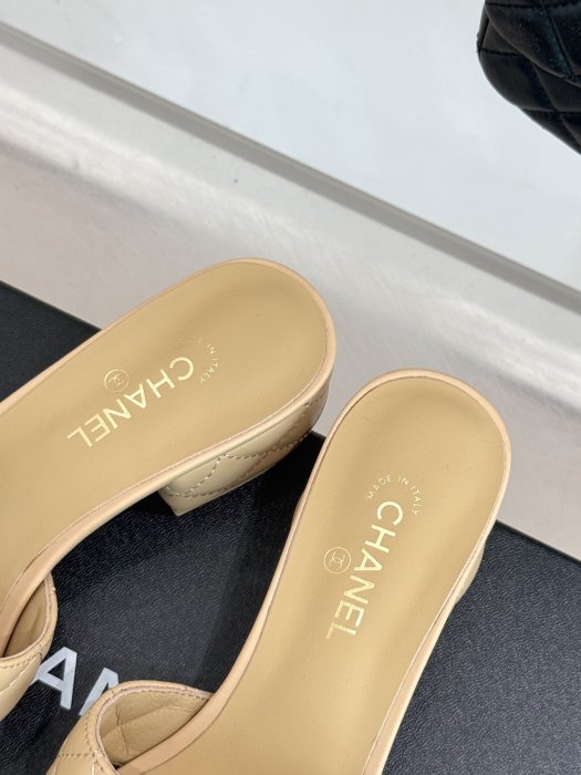 Босоножки фото 8