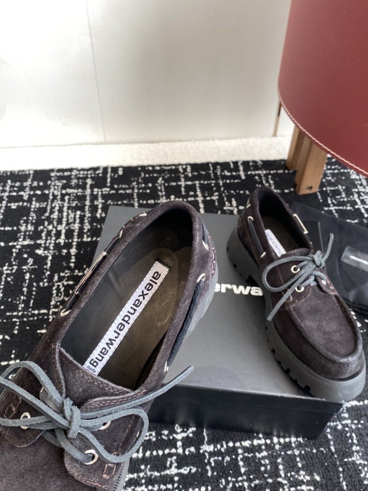 Туфли женские фото 8