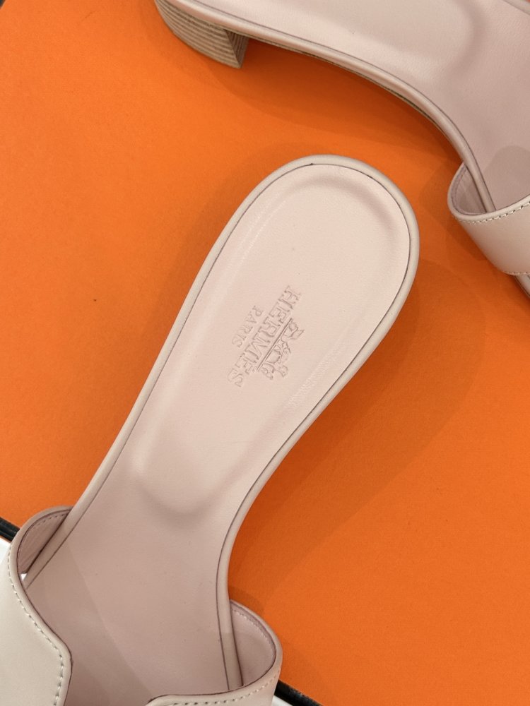 Босоножки фото 8