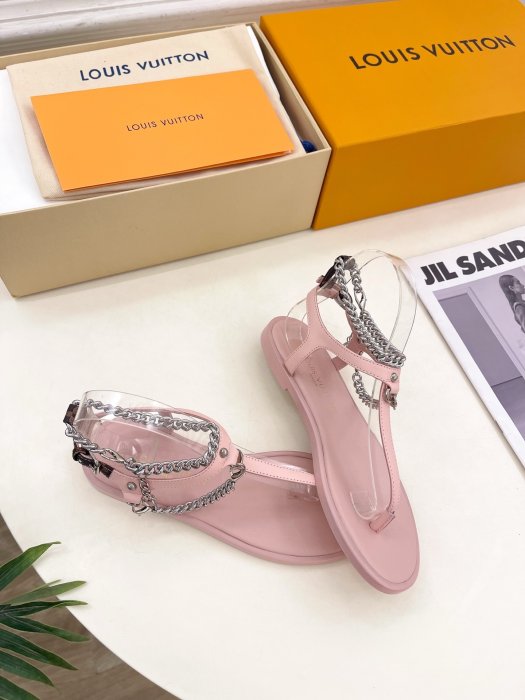 Босоножки фото 6