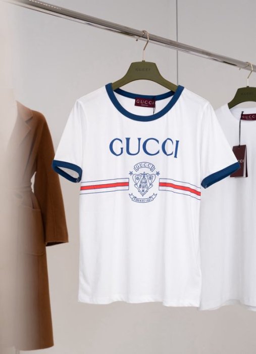 Футболка женская