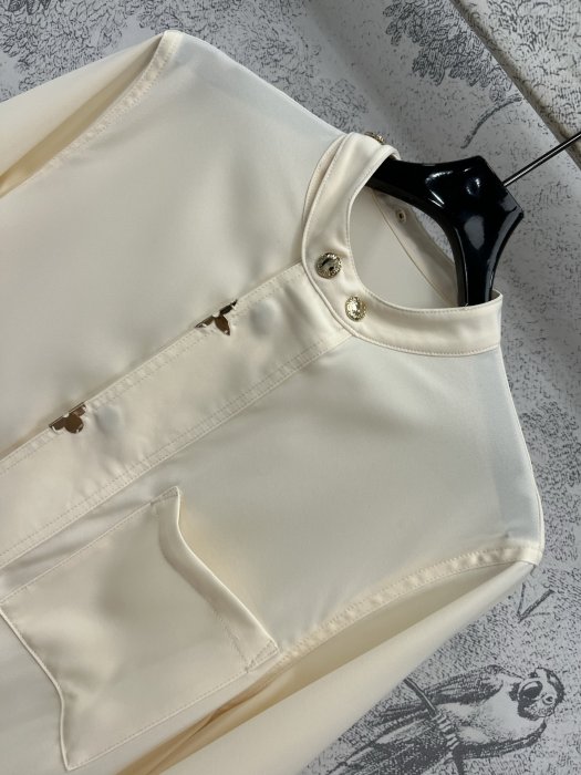 Куртка жіноча фото 2