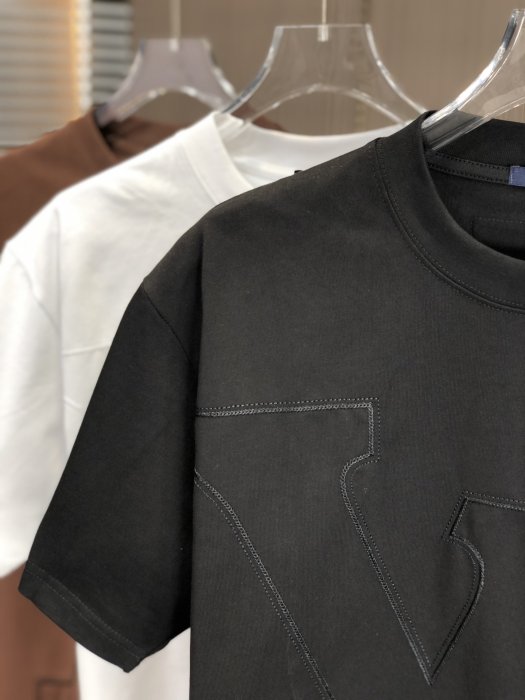 T-shirt men's фото 3