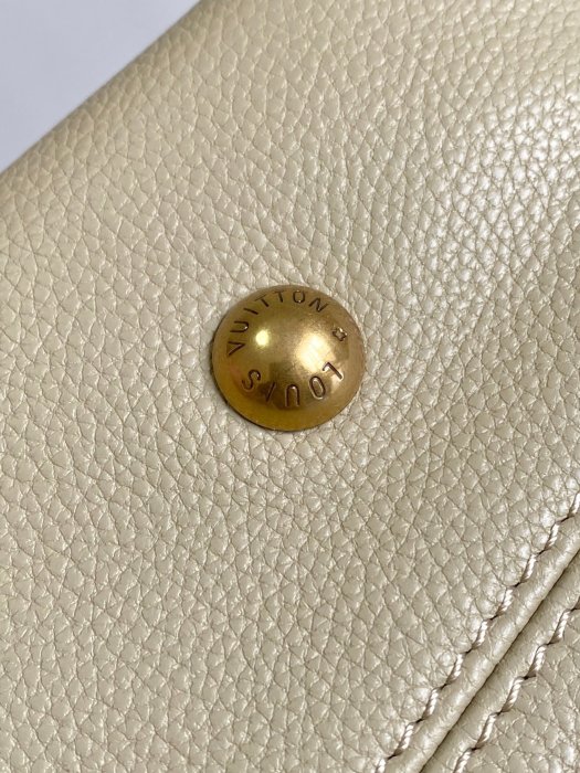 Сумка женская Low Key Hobo 47 см фото 4