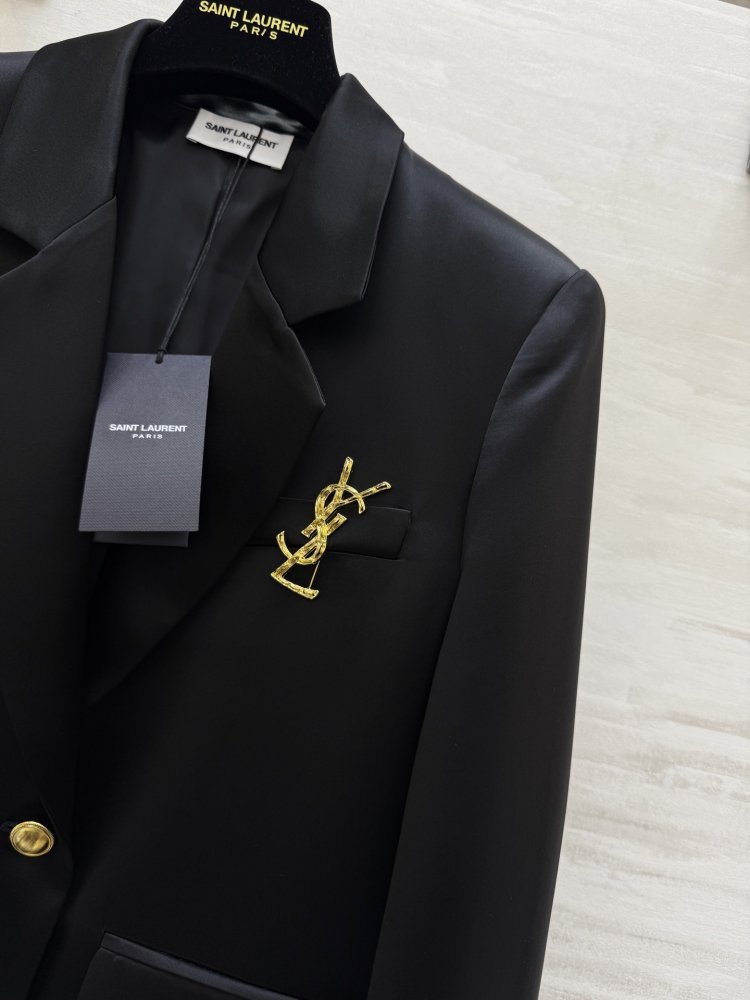 A jacket women's фото 7