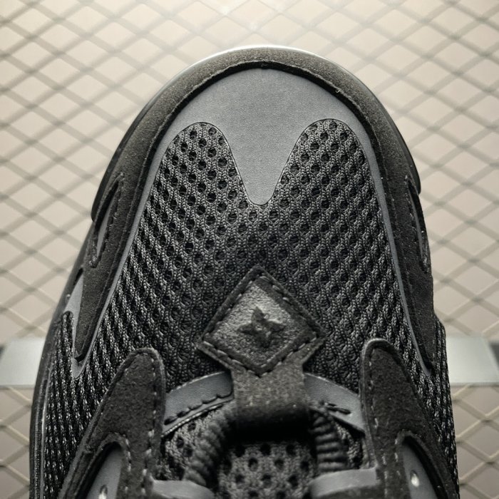 Кроссовки LV Runner Tatic фото 7