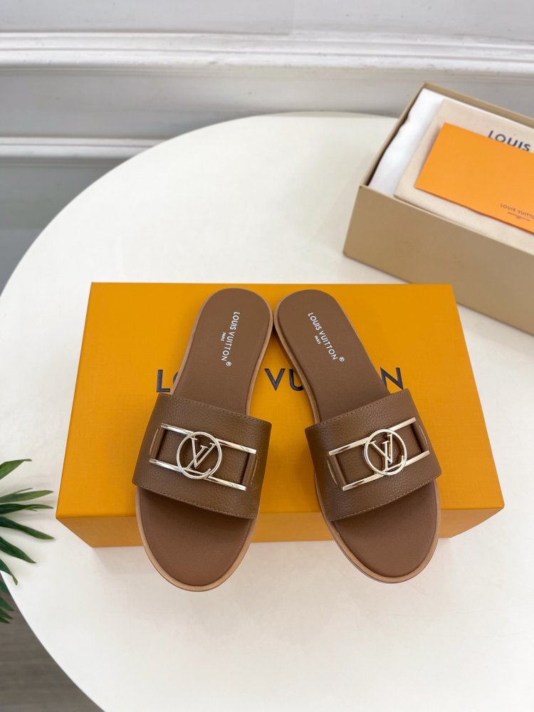 Шлепанцы женские