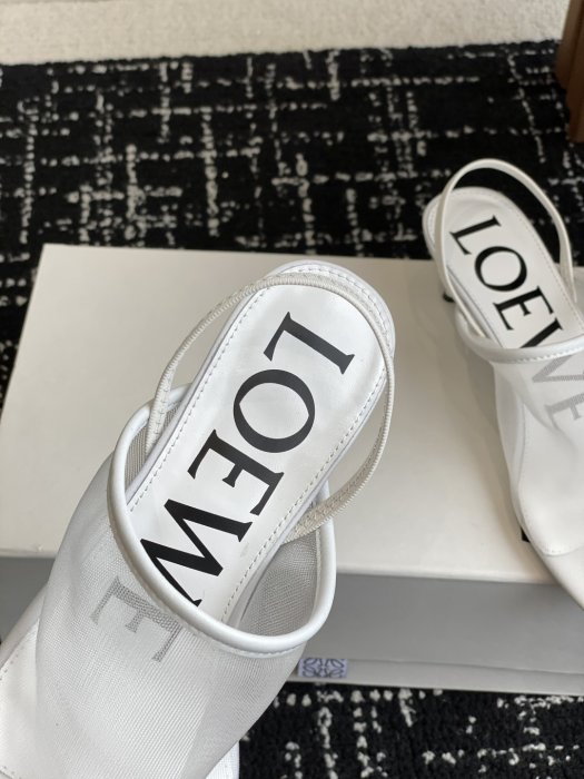 Босоножки фото 7