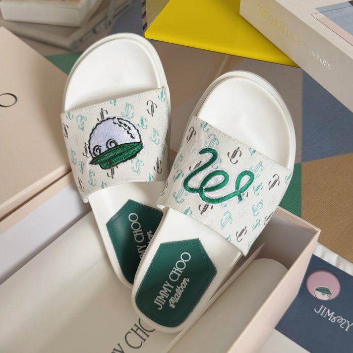 Шльопанці жіночі фото 6