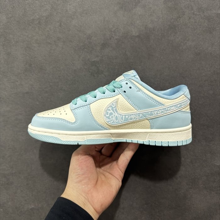 Кроссовки Nike SB Dunk Low фото 2
