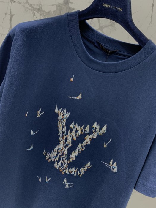 Футболка жіноча фото 3