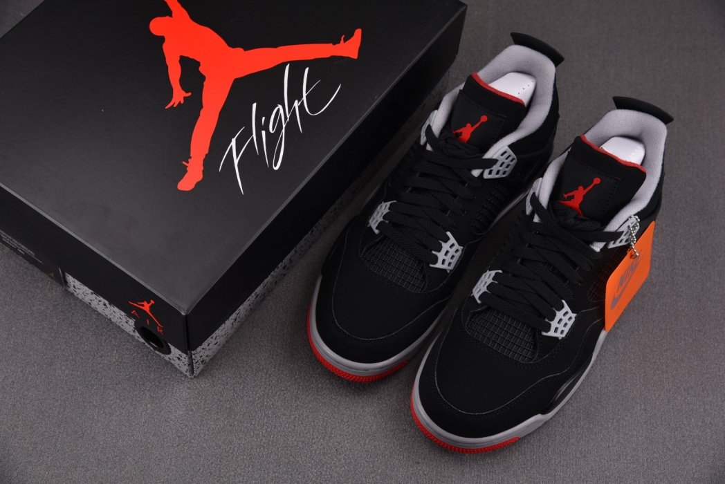 Кросівки Air Jordan 4 Retro Bred 2019 фото 7