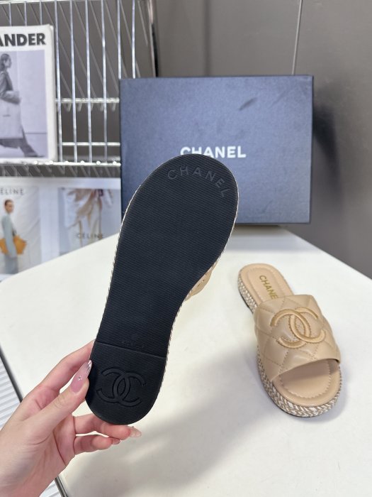 Шлепанцы фото 9