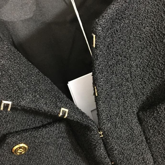 Твидовый пиджак с поясом на талии и длинными рукавами фото 5