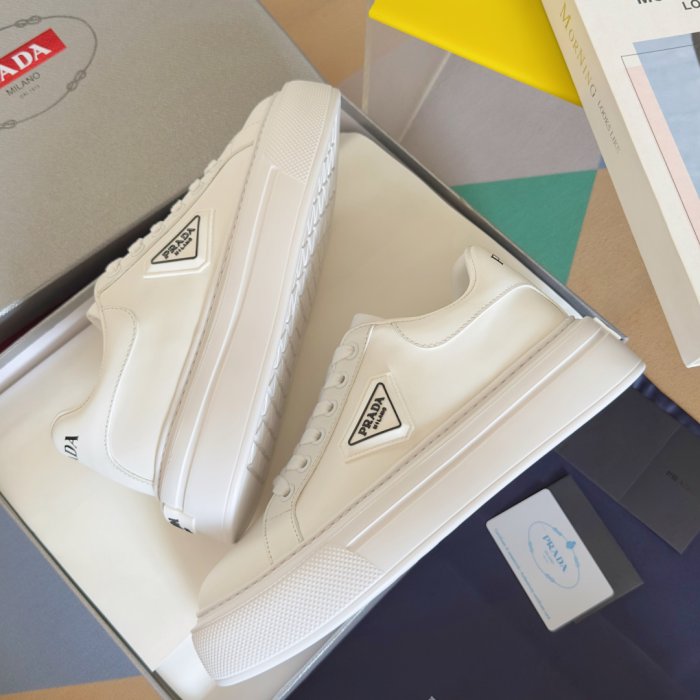 Кроссовки фото 6